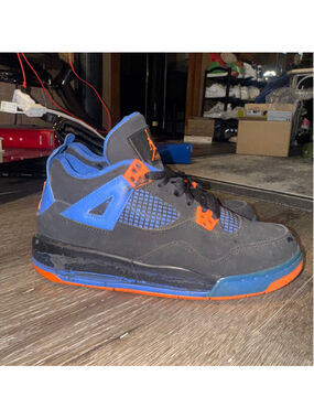 Jordan Air Jordan Retro 4 Cavs 4s Size 7 beaters